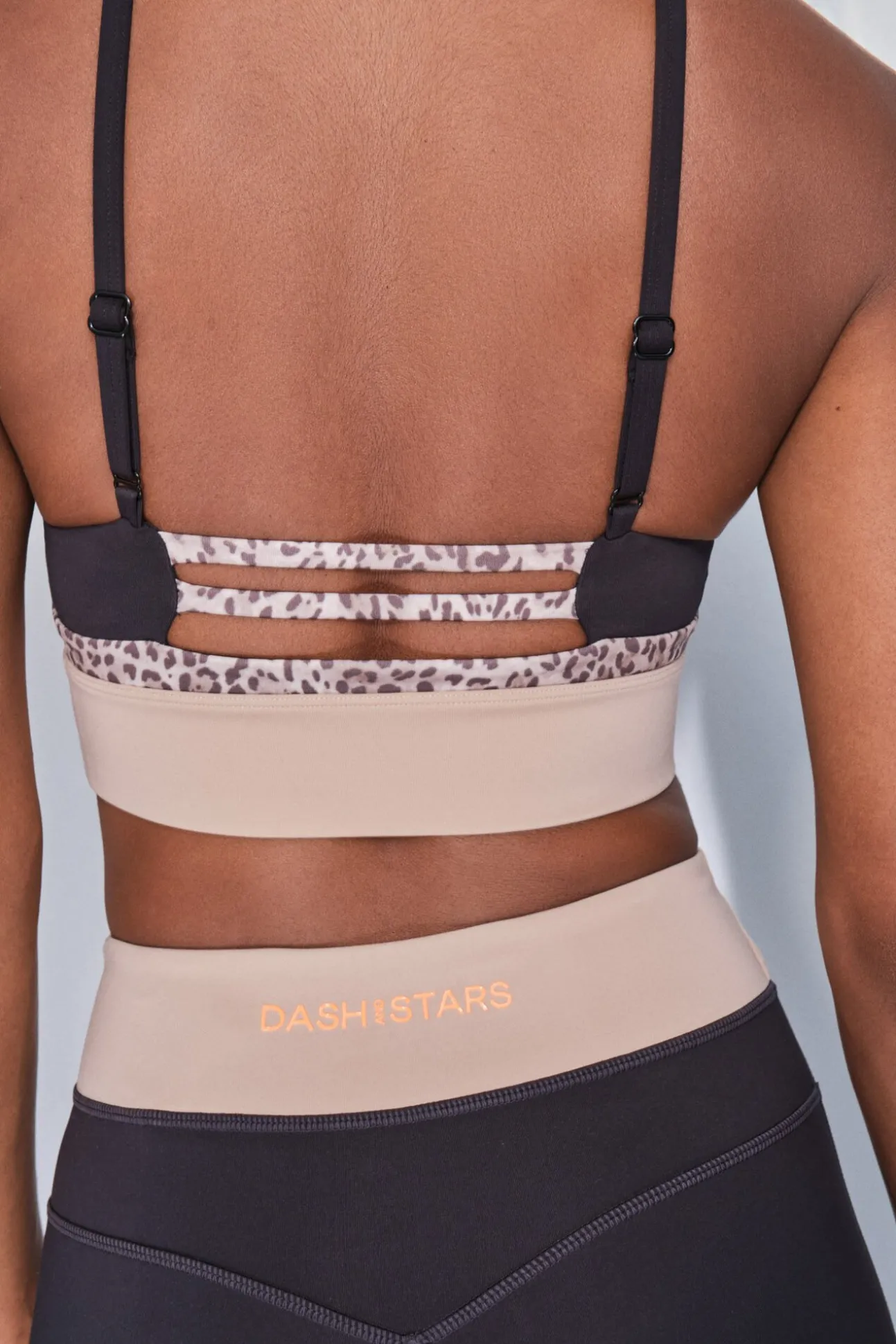Soutien desportivo 4D STRETCH preto com estampa animal