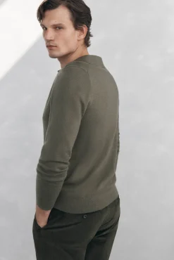 Suéter com gola Johnny em lã merino e cashmere