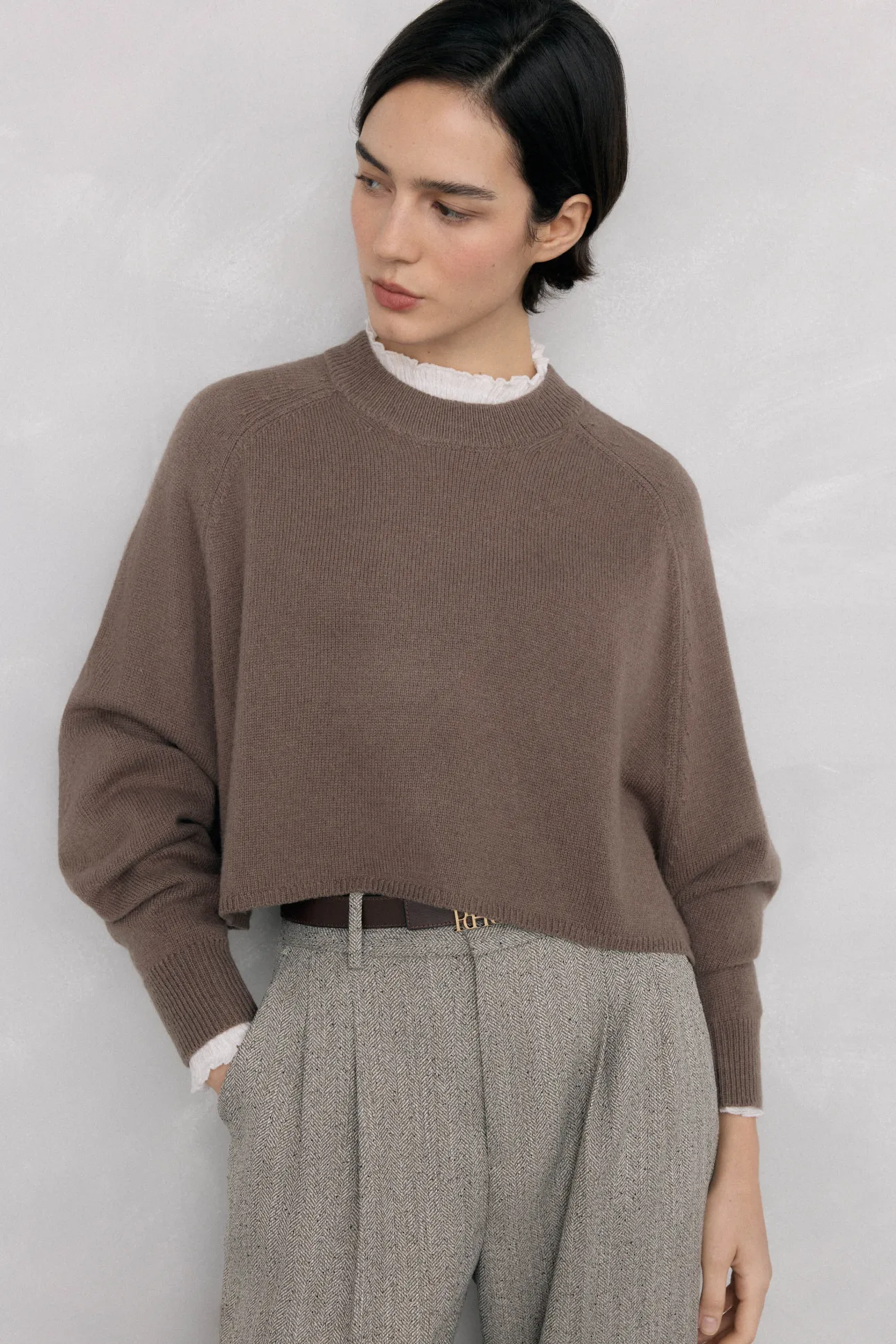 Suéter curto oversized