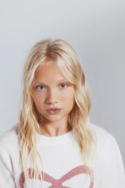 Suéter de laço para menina