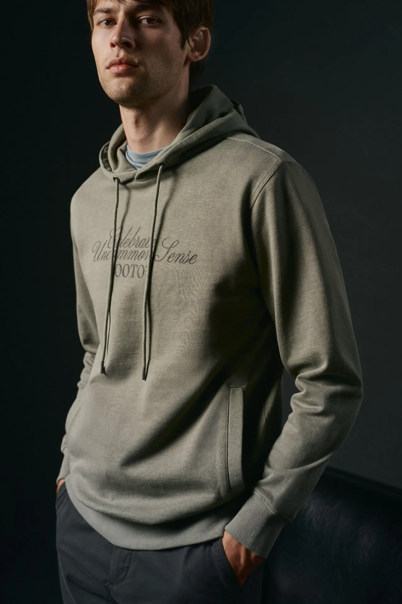 Sweatshirt capuz