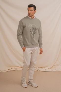Sweatshirt com bordado frontal