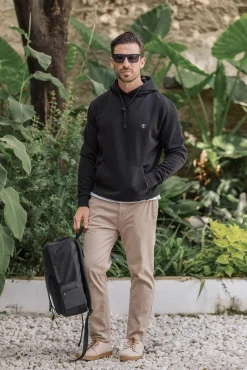 Sweatshirt com capuz canguru