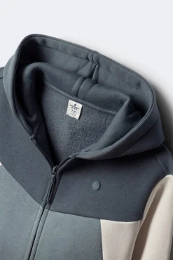 Sweatshirt com capuz para menino