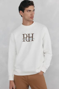 Sweatshirt com gola caixa redonda e logo grande