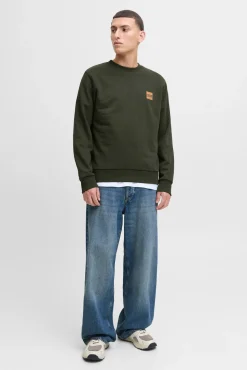 Sweatshirt com logo contrastante