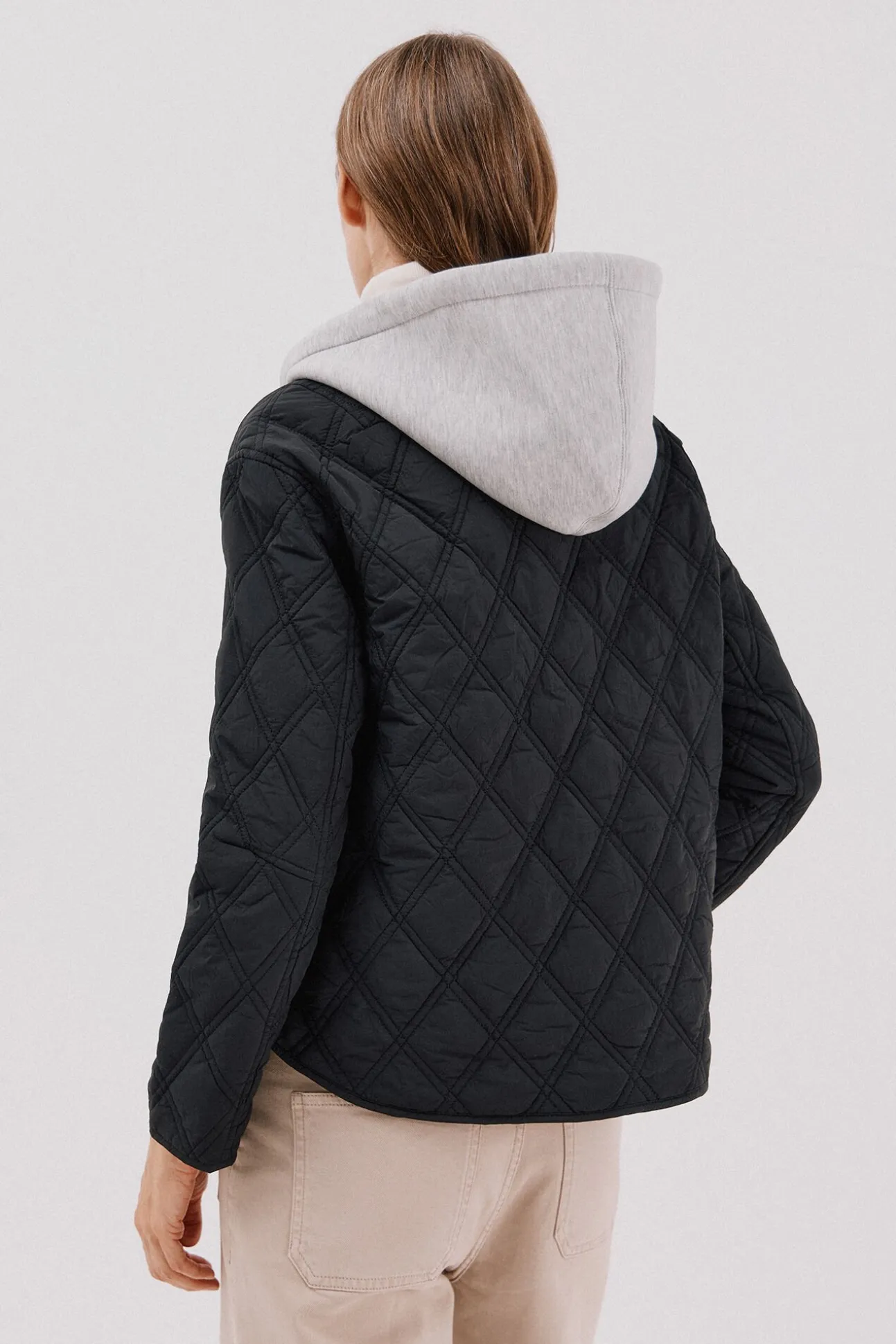sweatshirt curto com capuz