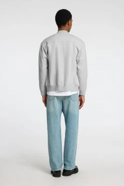 Sweatshirt estilo bomber feito com algodão orgânico
