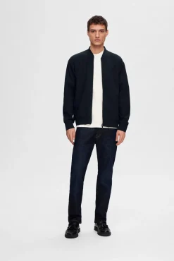 Sweatshirt estilo bomber feito com algodão orgânico