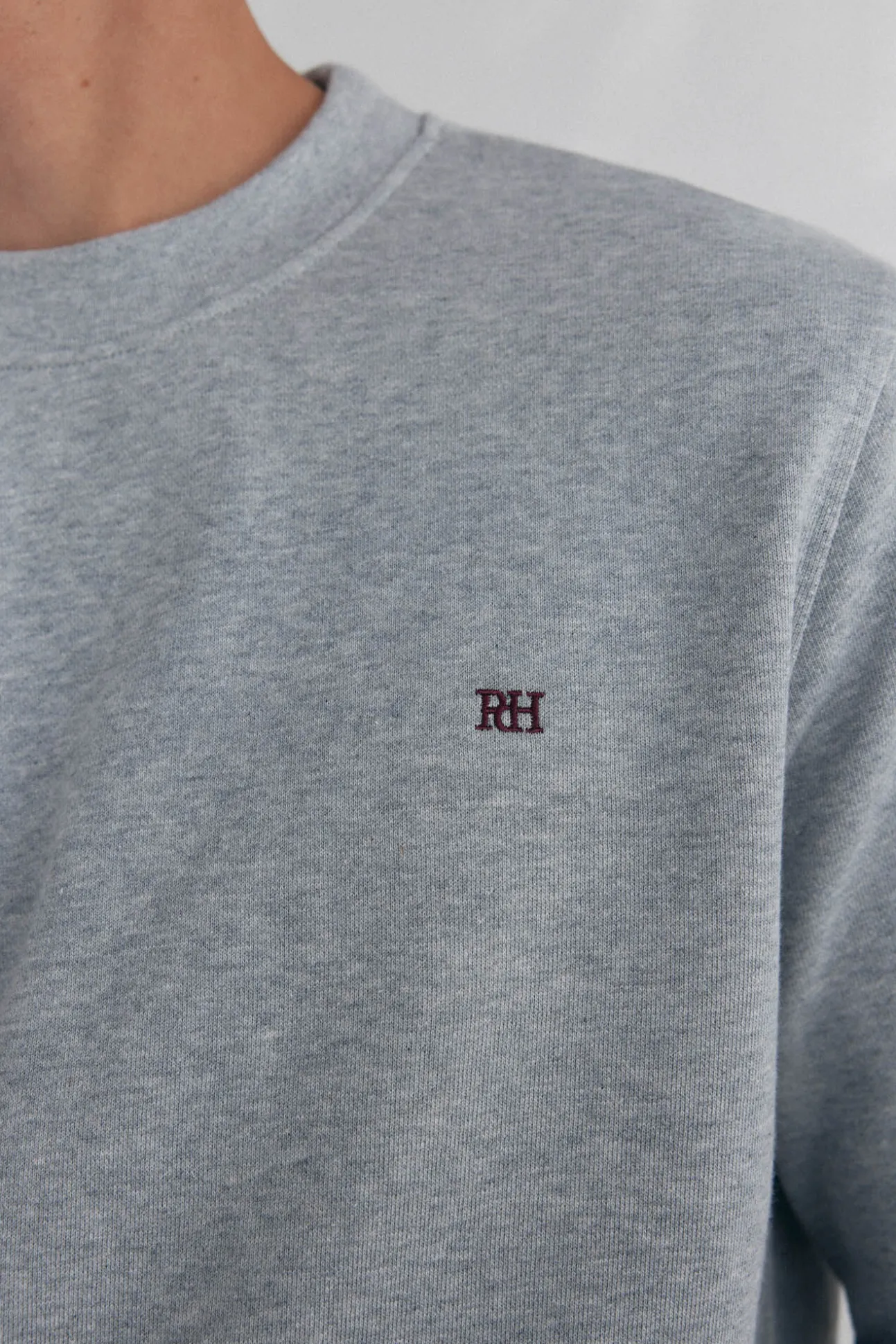 Sweatshirt gola caixa