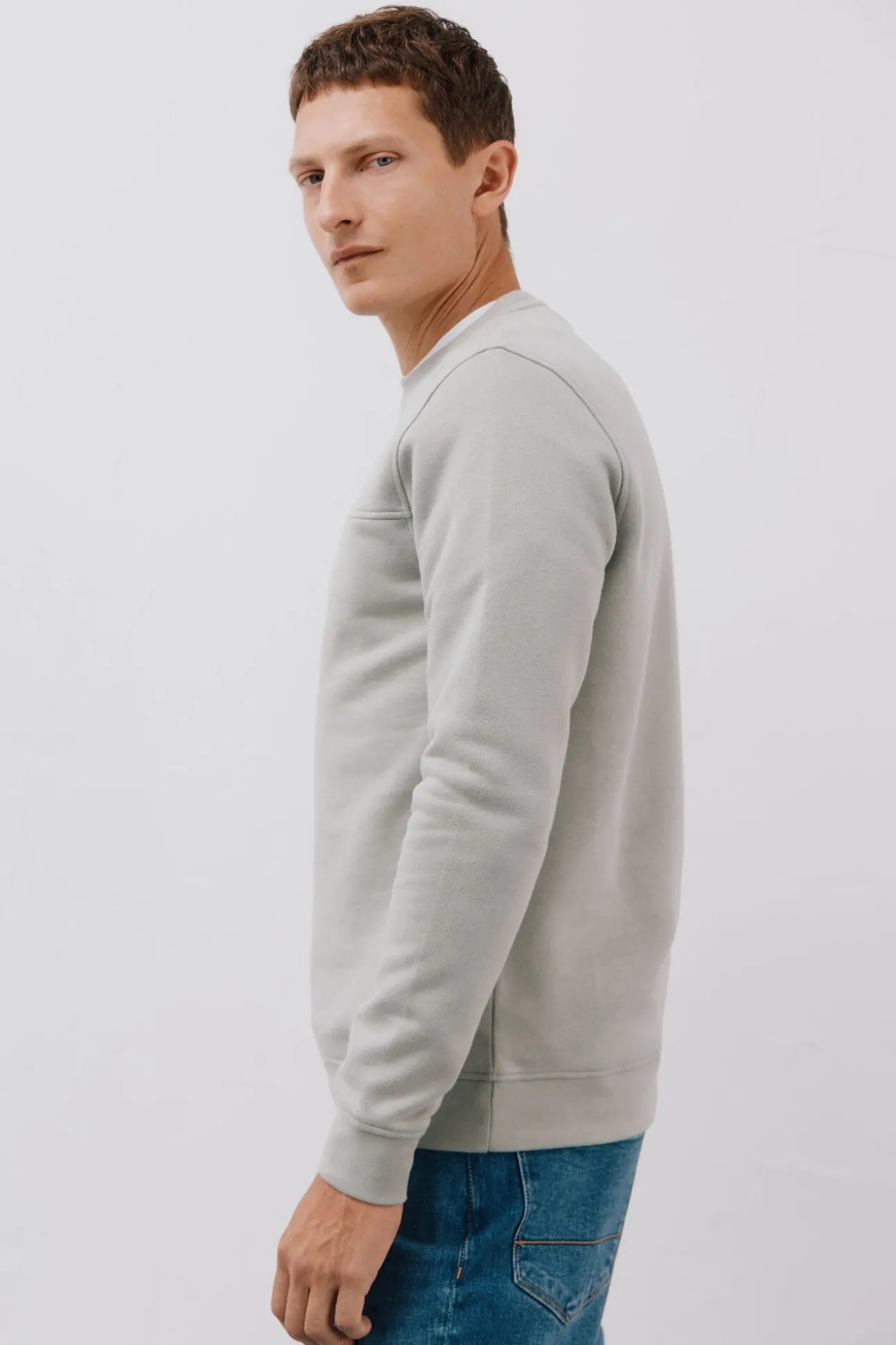 Sweatshirt gola caixa