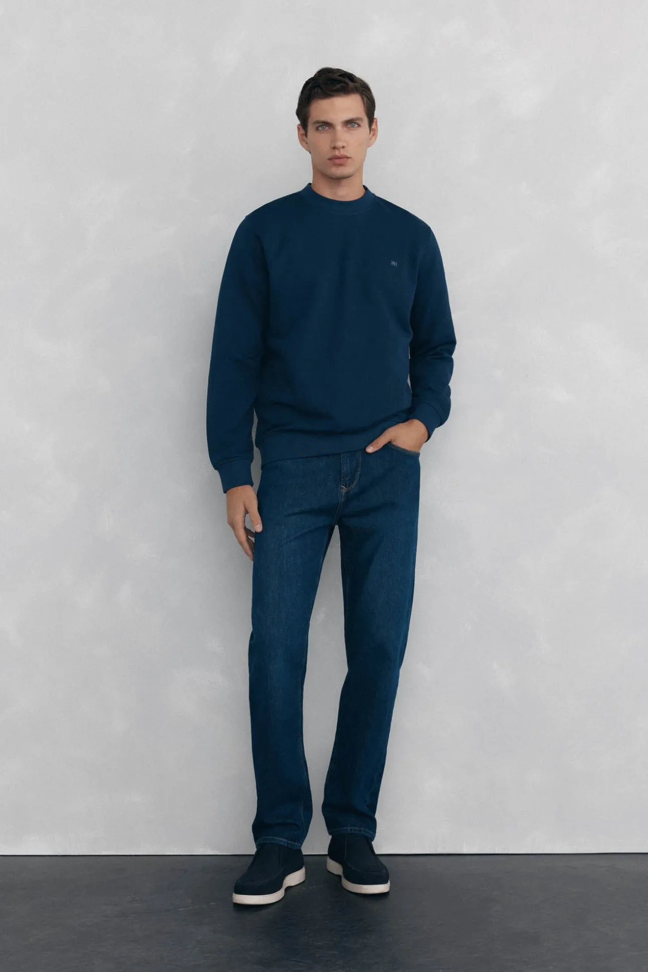 Sweatshirt gola caixa