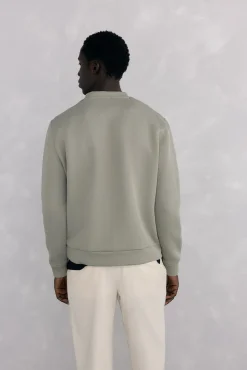 Sweatshirt gola caixa tecido técnico