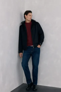 Sweatshirt gola caixa tecido técnico