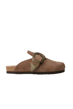 Tamanco de pele estilo cowboy com fivela