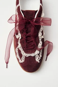 Tb.490 Pantufas de Couro Crochê