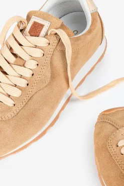 Tênis esportivo feminino Kira Croute