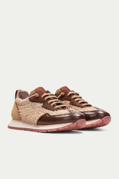 Tênis esportivo KANSAS com cadarço de nylon elástico