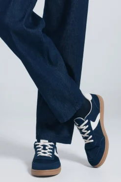 Tênis estilo retrô