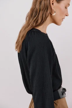 Top de crochet com patch