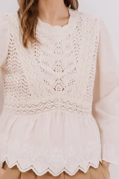 Top de crochet combinado