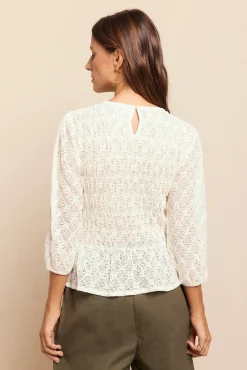 Top estampado franzido