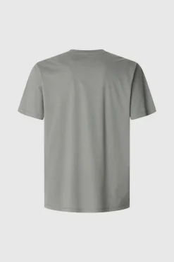 T-shirt amarela do elenco