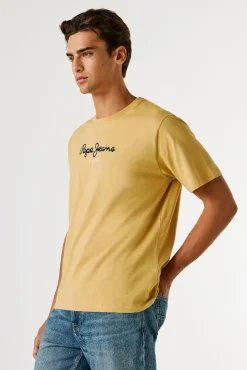 T-shirt amarela do elenco