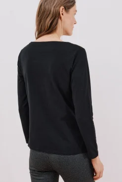 T-shirt barco botões