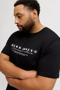 T-shirt básica com estampado frontal