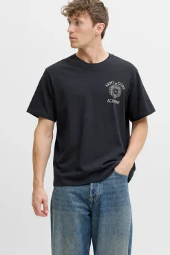 T-shirt básica com estampado frontal