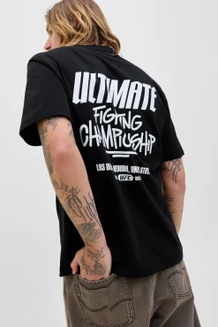 T-shirt com estampa nas costas