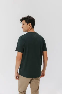 T-shirt com logo bordado