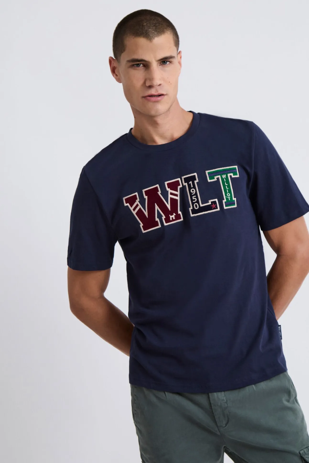 T-shirt com o logo da WLT