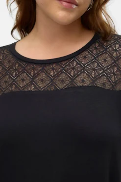 T-shirt de renda plus size