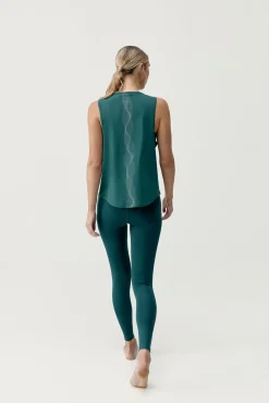 T-shirt desportiva Kishi Deep Green