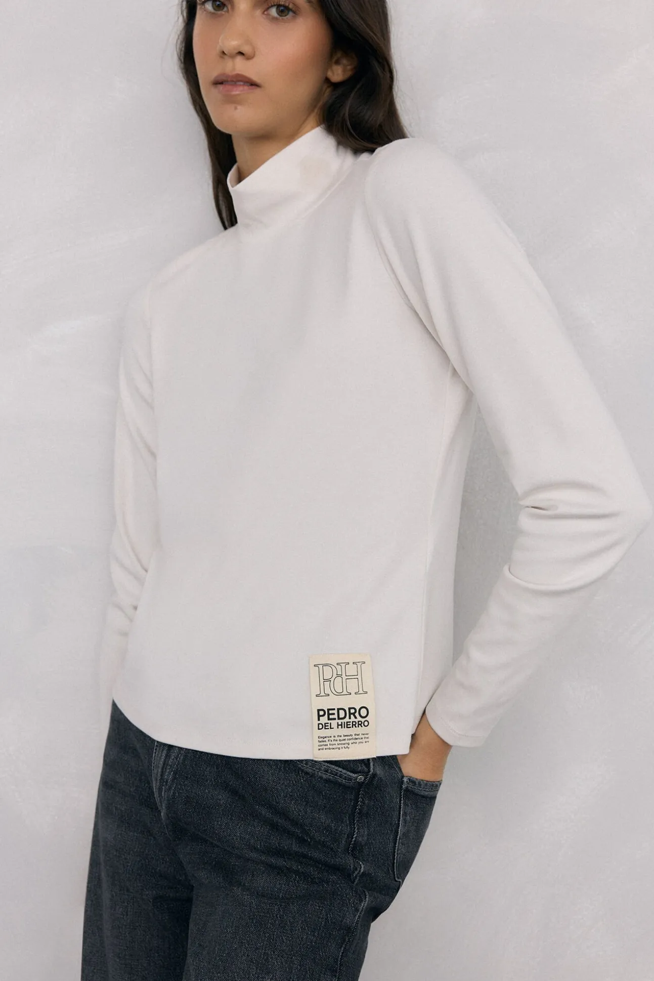 T-shirt gola alta
