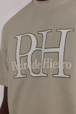 T-shirt logo