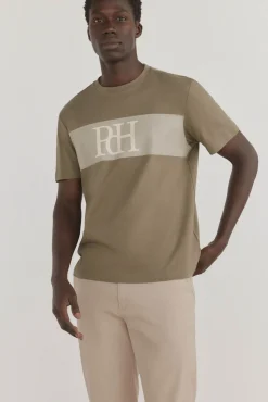 T-shirt logo