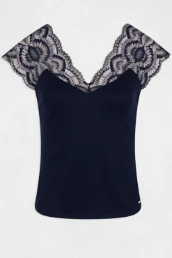 T-shirt manga curta com renda