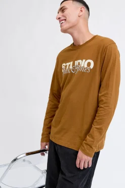 T-shirt manga Studio
