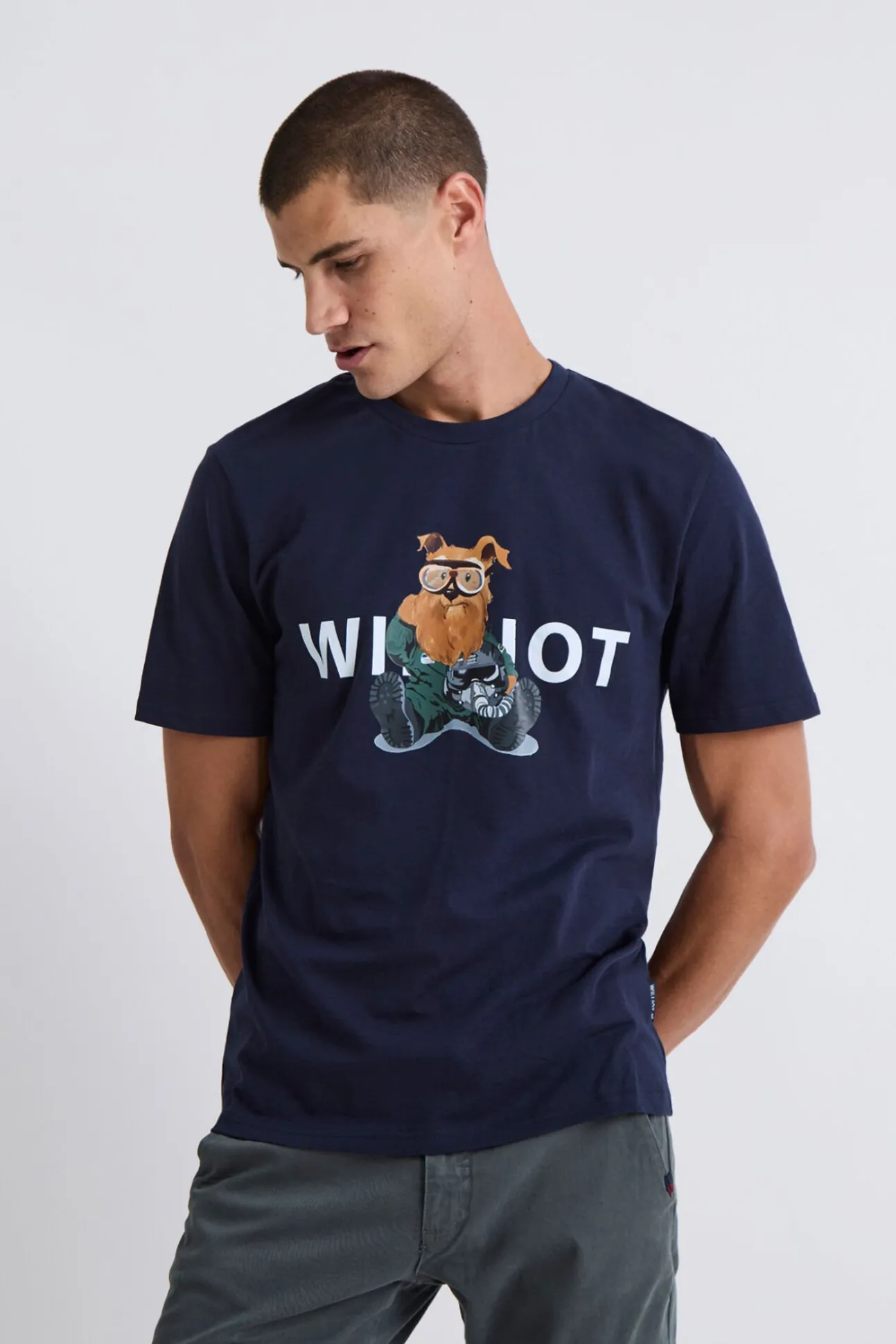 T-shirt piloto do Sr. Williot