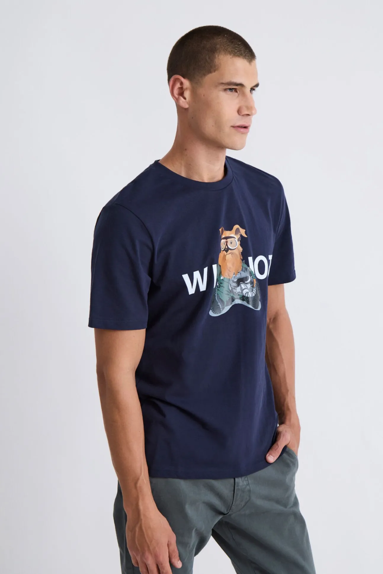 T-shirt piloto do Sr. Williot
