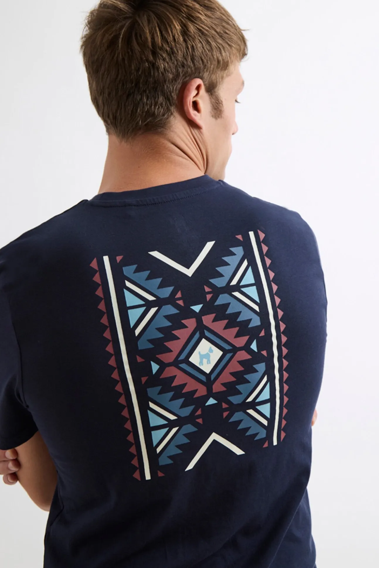 T-shirt étnica