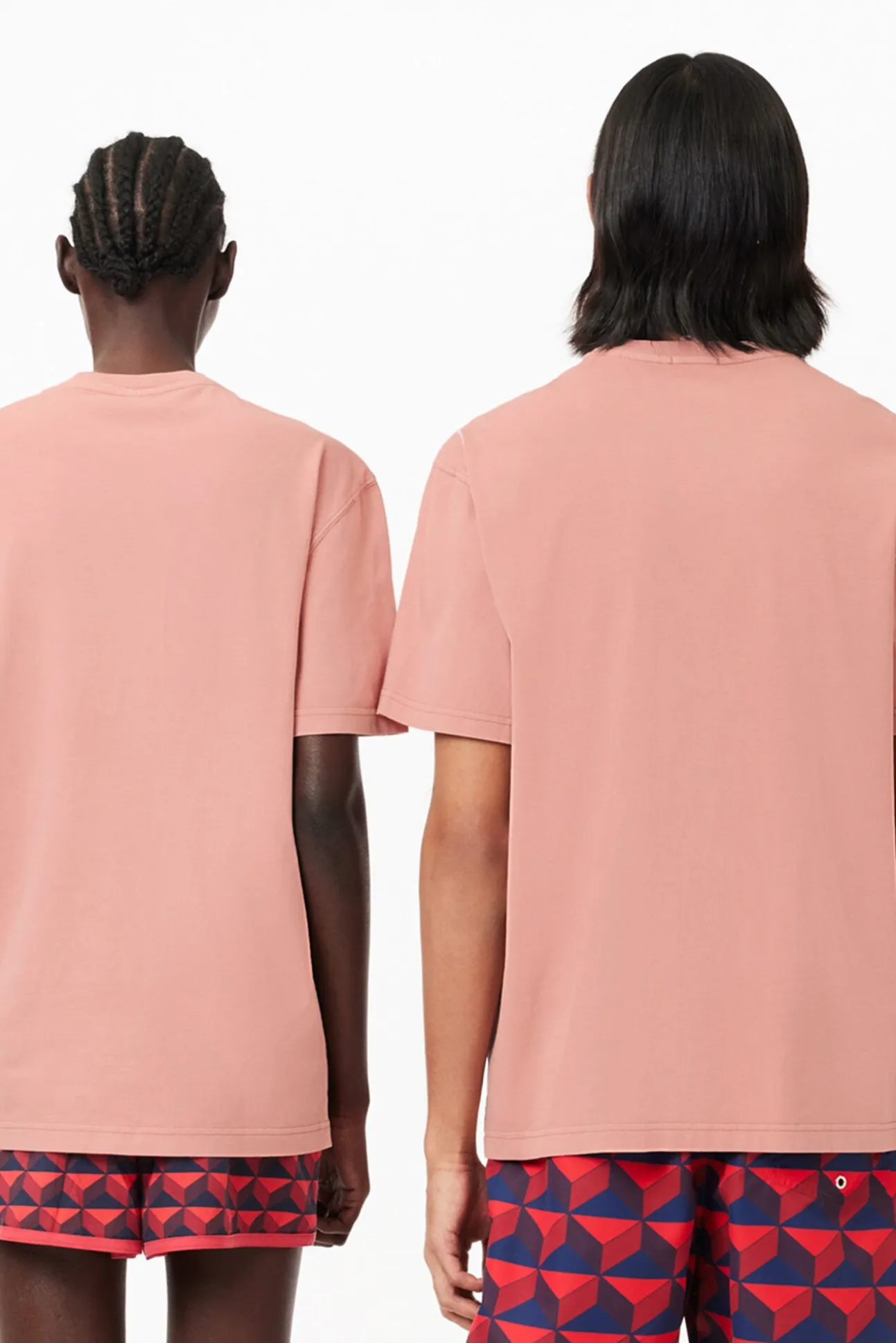 T-shirt unissexo em algodão tingida naturalmente