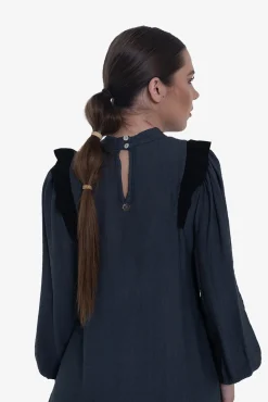 Vestido com babados