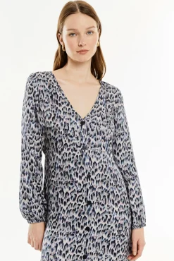 Vestido com estampa animal