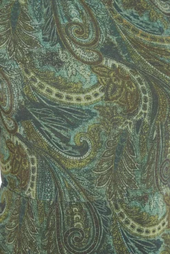 Vestido com folhos