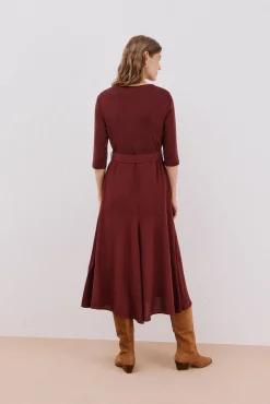 Vestido combinado com cinto