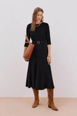 Vestido combinado com cinto